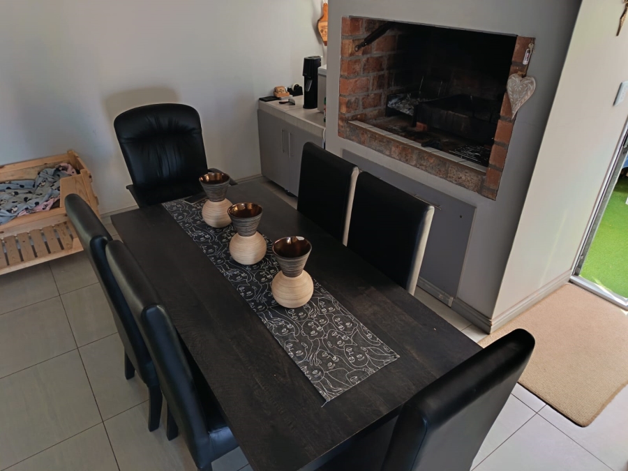 2 Bedroom Property for Sale in Vredenburg Western Cape